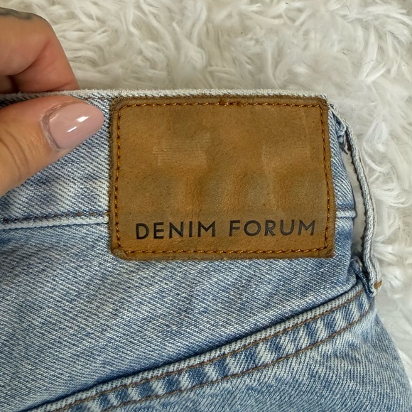Denim Forum The Joni High Rise Loose Size 26 30L Aritzia #103032 - Picture 9 of 9